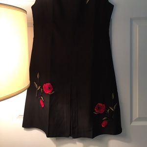 Dresses - Women Black Dress with Red Roses Dresses - Women Black Dress with Red Roses